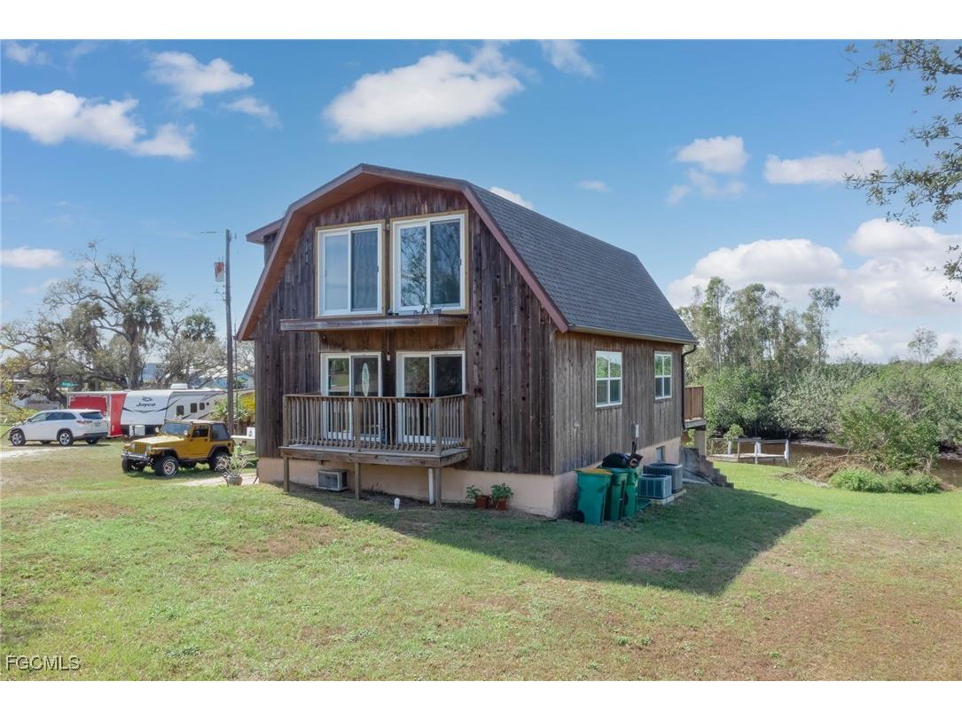 373 Hile Lane Punta Gorda FL 33982 2025021364 image25