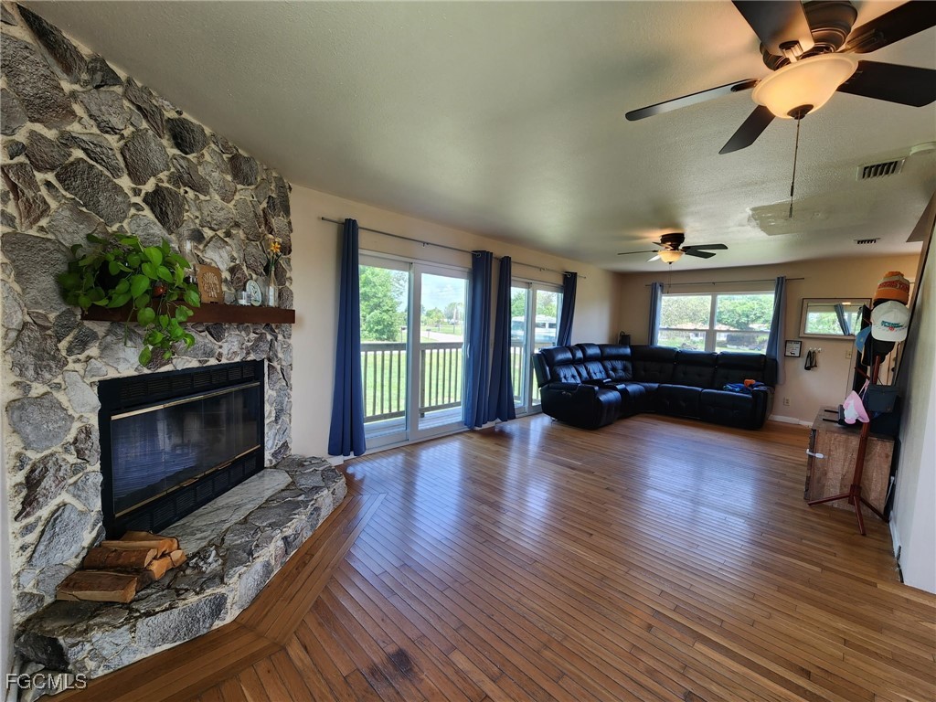 373 Hile Lane Punta Gorda FL 33982 2025021364 image3