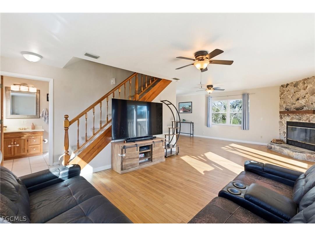 373 Hile Lane Punta Gorda FL 33982 2026008895 image4