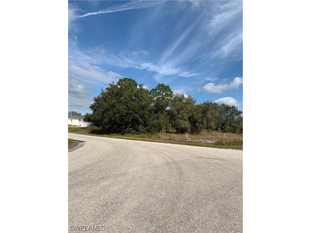 373 Ranier Avenue Lehigh Acres FL 33974 224001425 image1