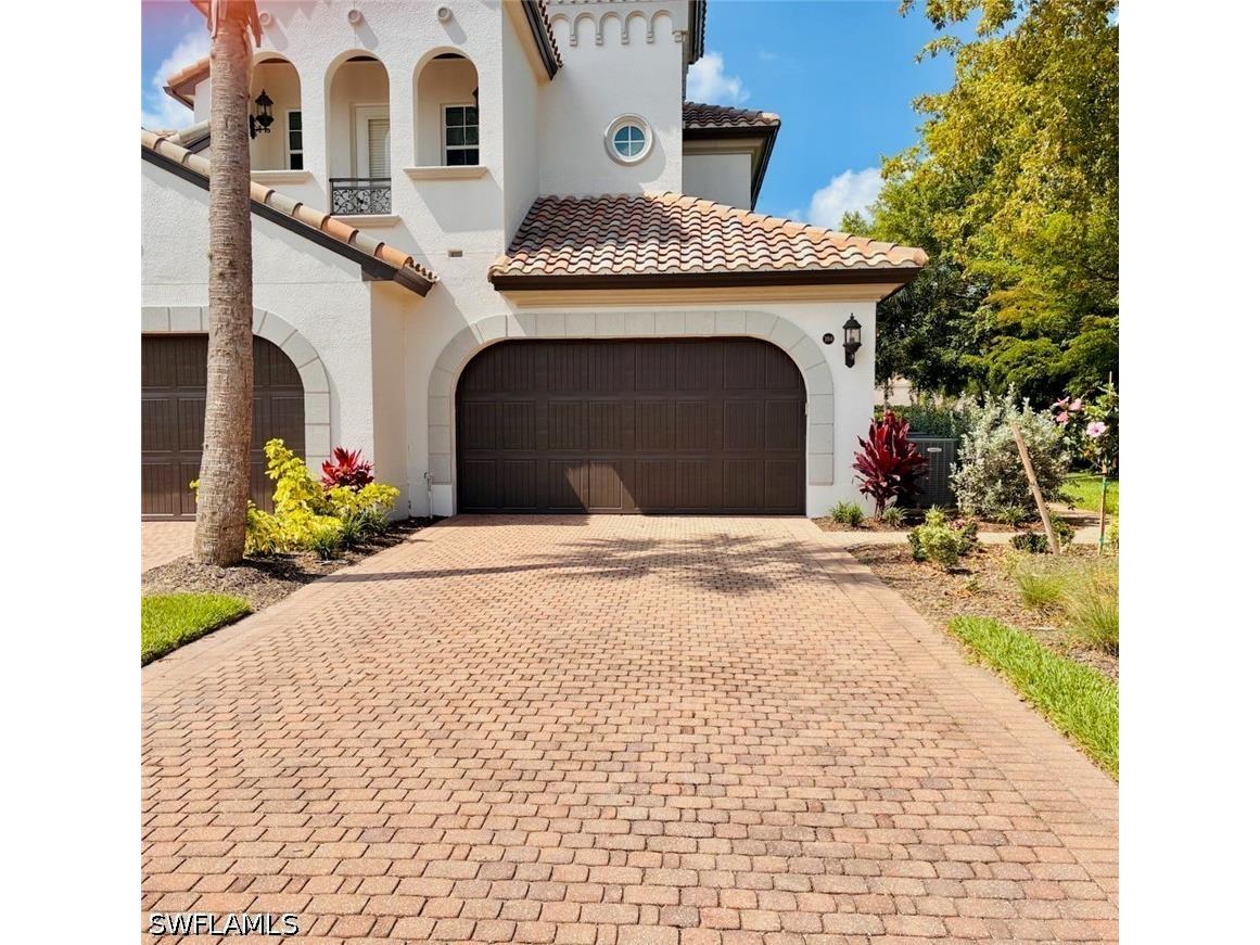 3730 Montreux Lane #104 Naples FL 34114 226018902 image1