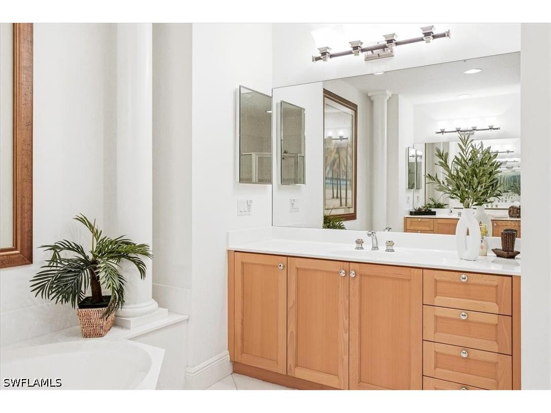 3730 Montreux Lane #104 Naples FL 34114 226023930 image25