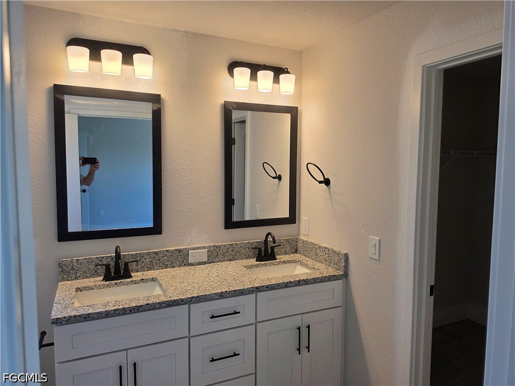 3731 NW 43rd Place Cape Coral FL 33993 2026018789 image10