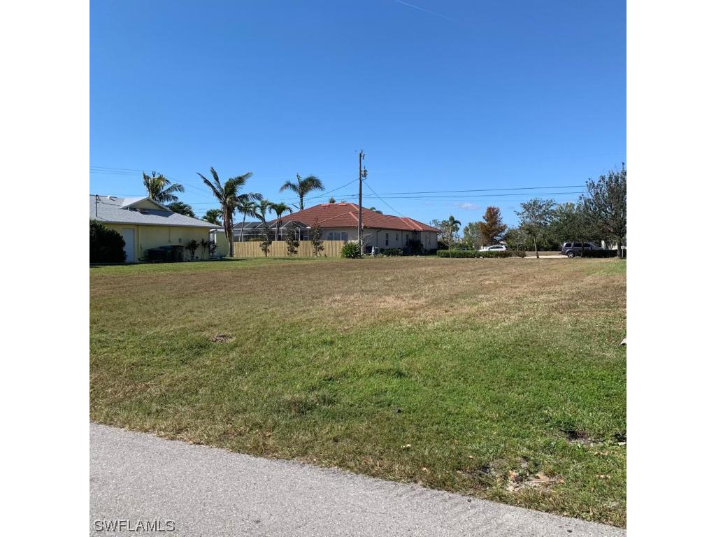 3732 SW 15th Place Cape Coral FL 33914 223015970 image1