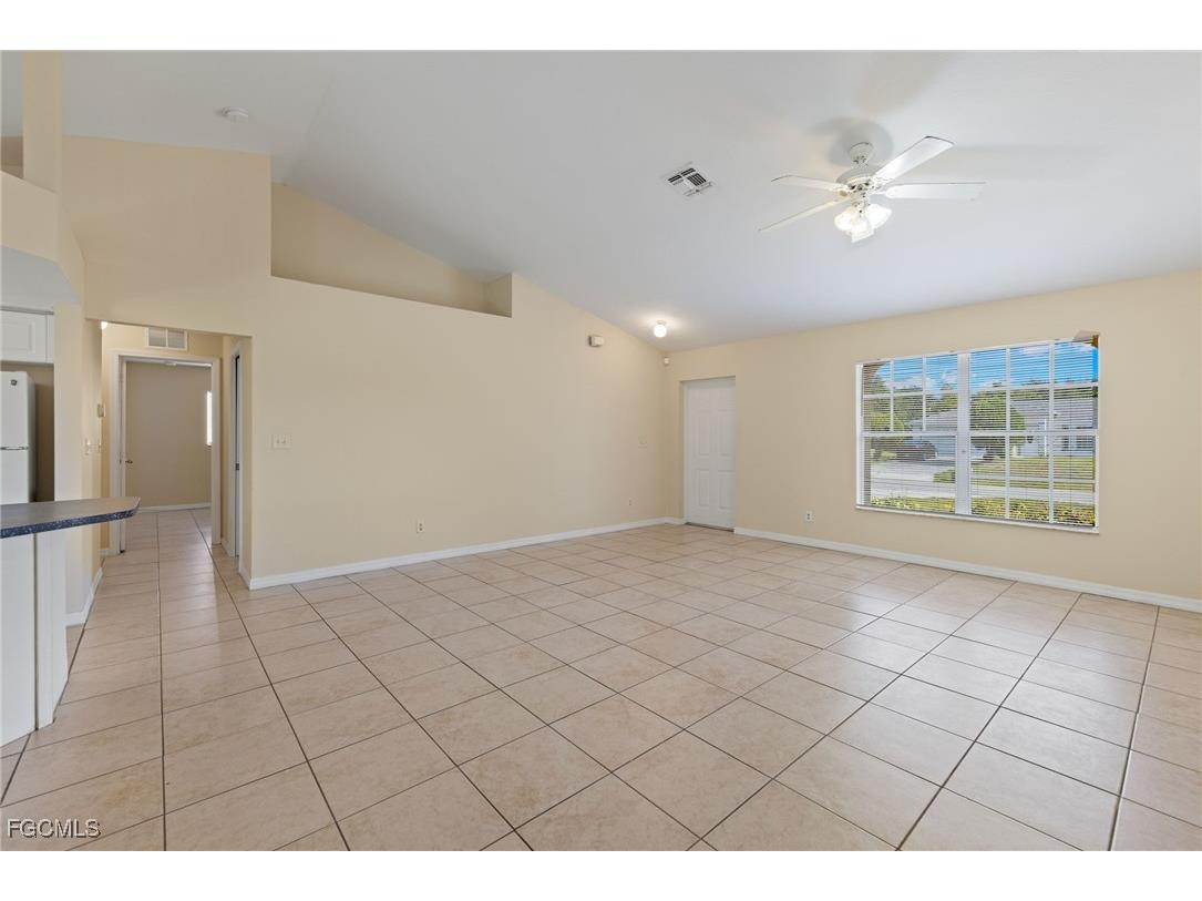 3733 16th Street W Lehigh Acres FL 33971 2025007583 image4