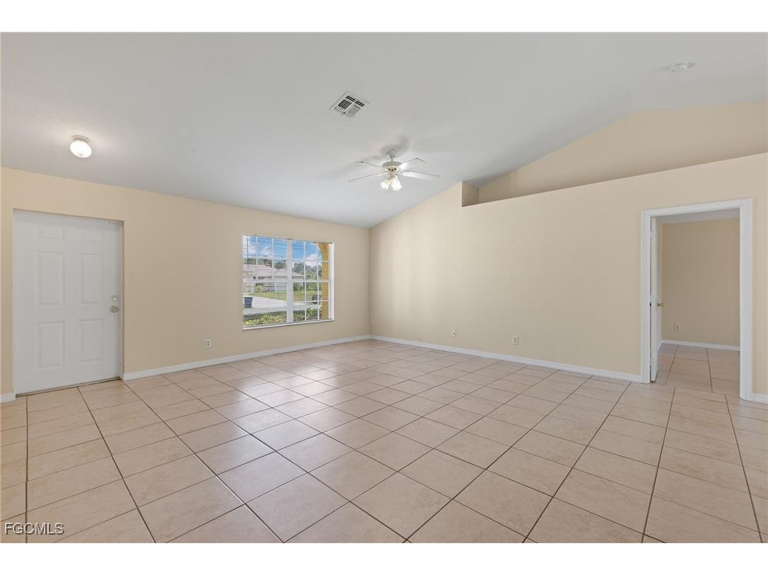 3733 16th Street W Lehigh Acres FL 33971 2025007583 image5