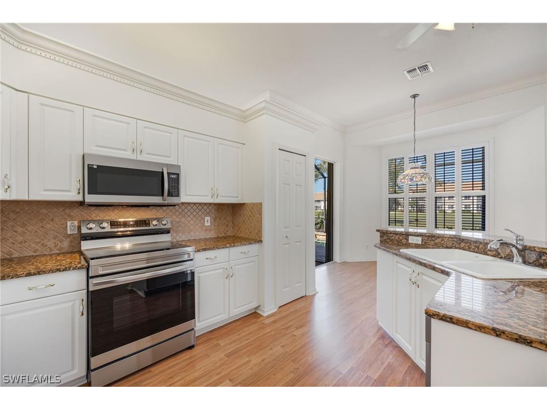 3733 Royal Wood Boulevard Naples FL 34112 226001653 image14