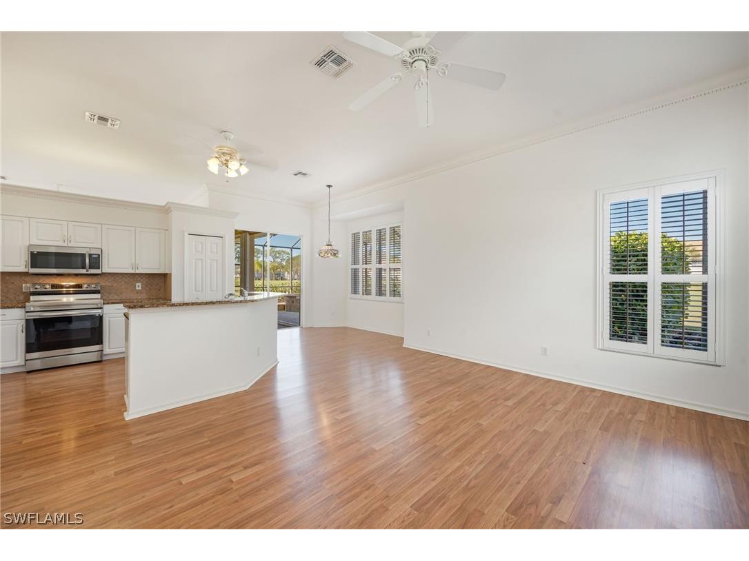 3733 Royal Wood Boulevard Naples FL 34112 226001653 image16
