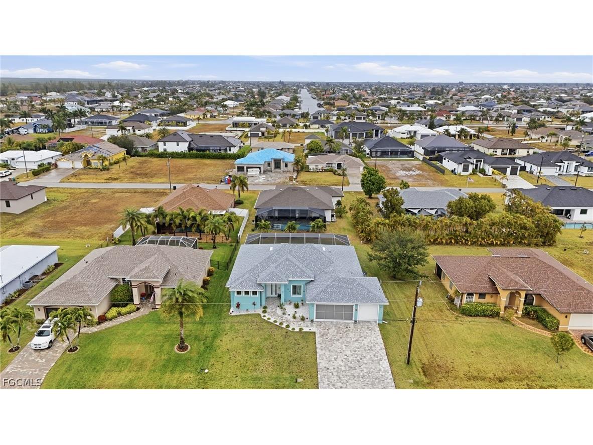 3733 SW 1st Lane Cape Coral FL 33991 2026006779 image1