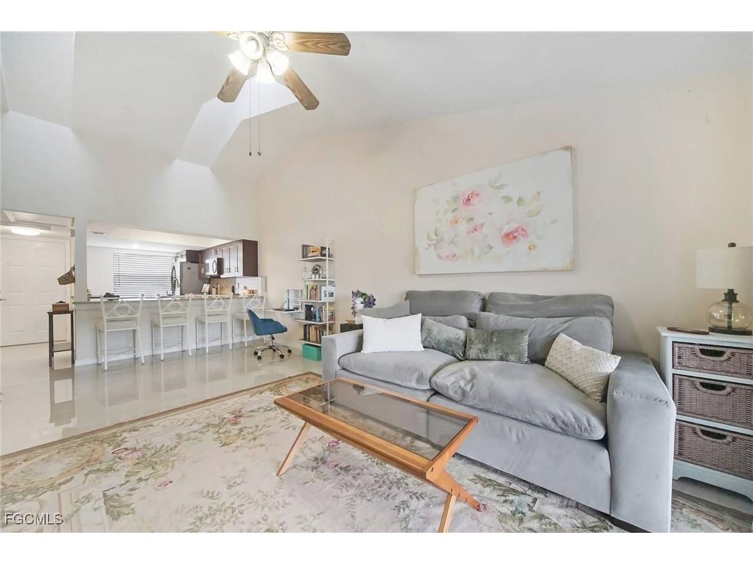 3734 SW 8th Court #101 Cape Coral FL 33914 2025007418 image1