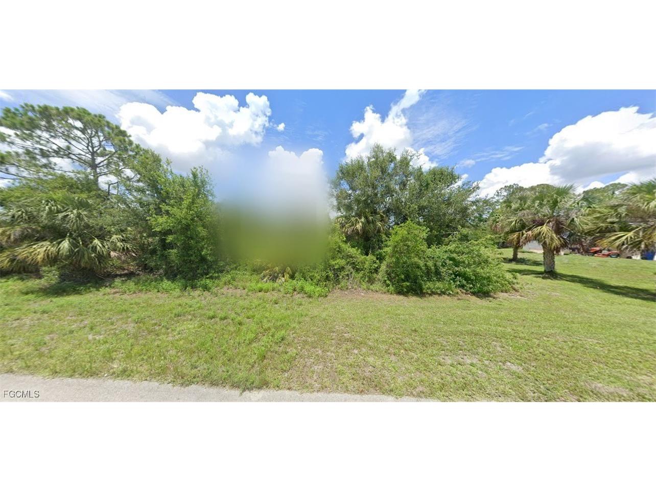 3734 Tareco Street Fort Myers FL 33905 2025014985 image3