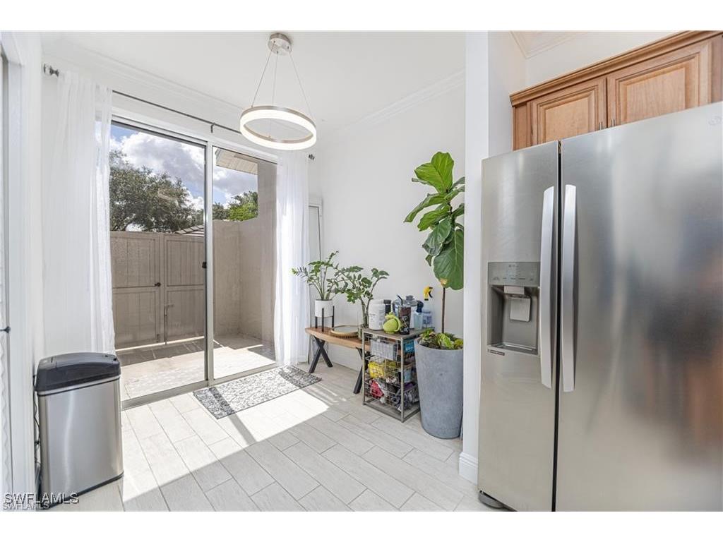 3735 Fieldstone Boulevard #9 Naples FL 34109 226004271 image5