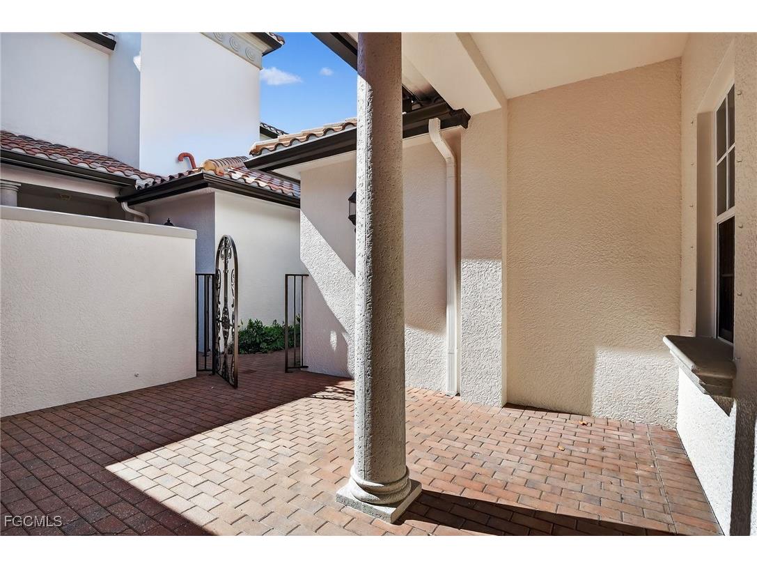 3735 Montreux Lane #102 Naples FL 34114 2025006391 image3