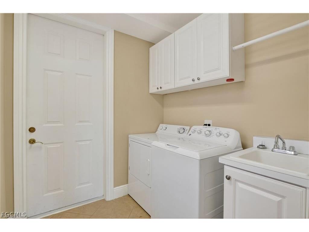 3735 Montreux Lane #BLDG 4-102 Naples FL 34114 2026010938 image25