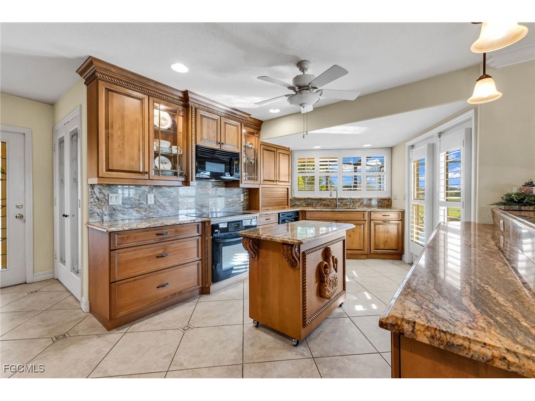 3736 Bordeaux Drive Punta Gorda FL 33950 2025011913 image11