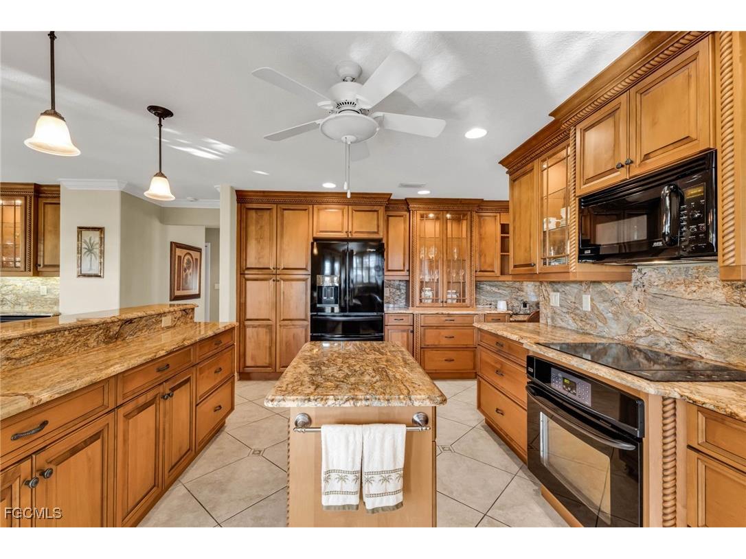 3736 Bordeaux Drive Punta Gorda FL 33950 2025011913 image2