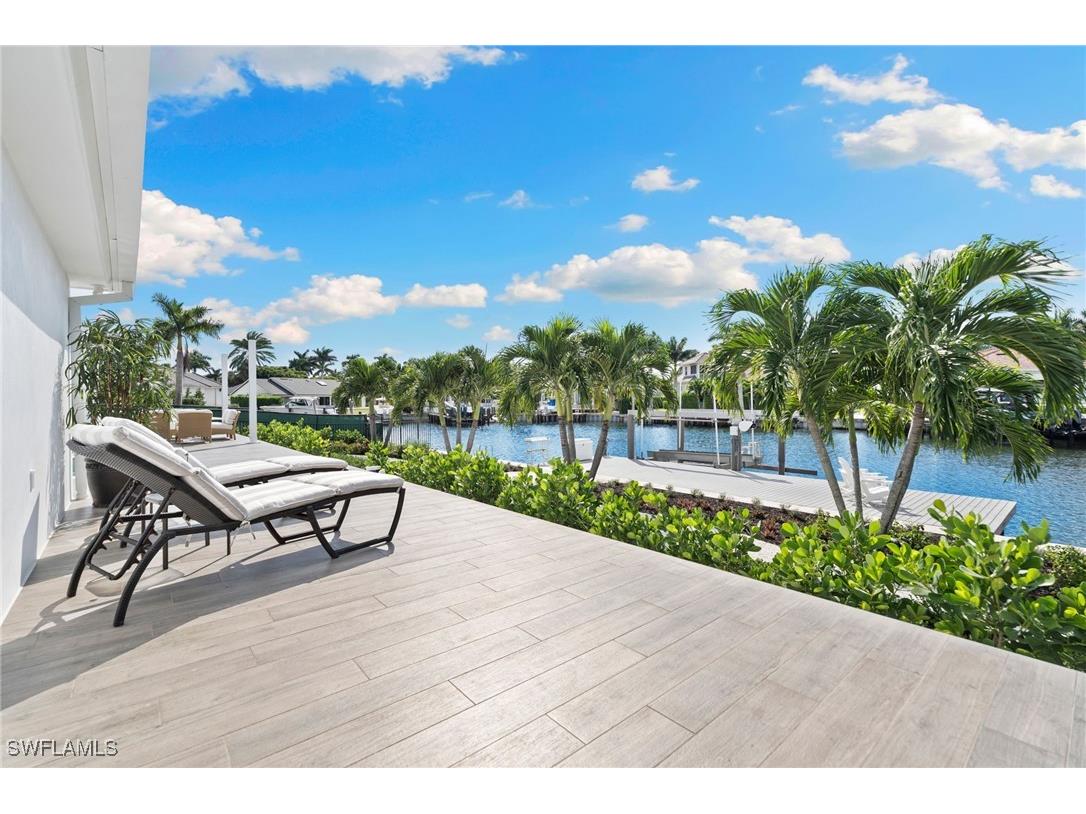 3737 Crayton Road Naples FL 34103 225077081 image27