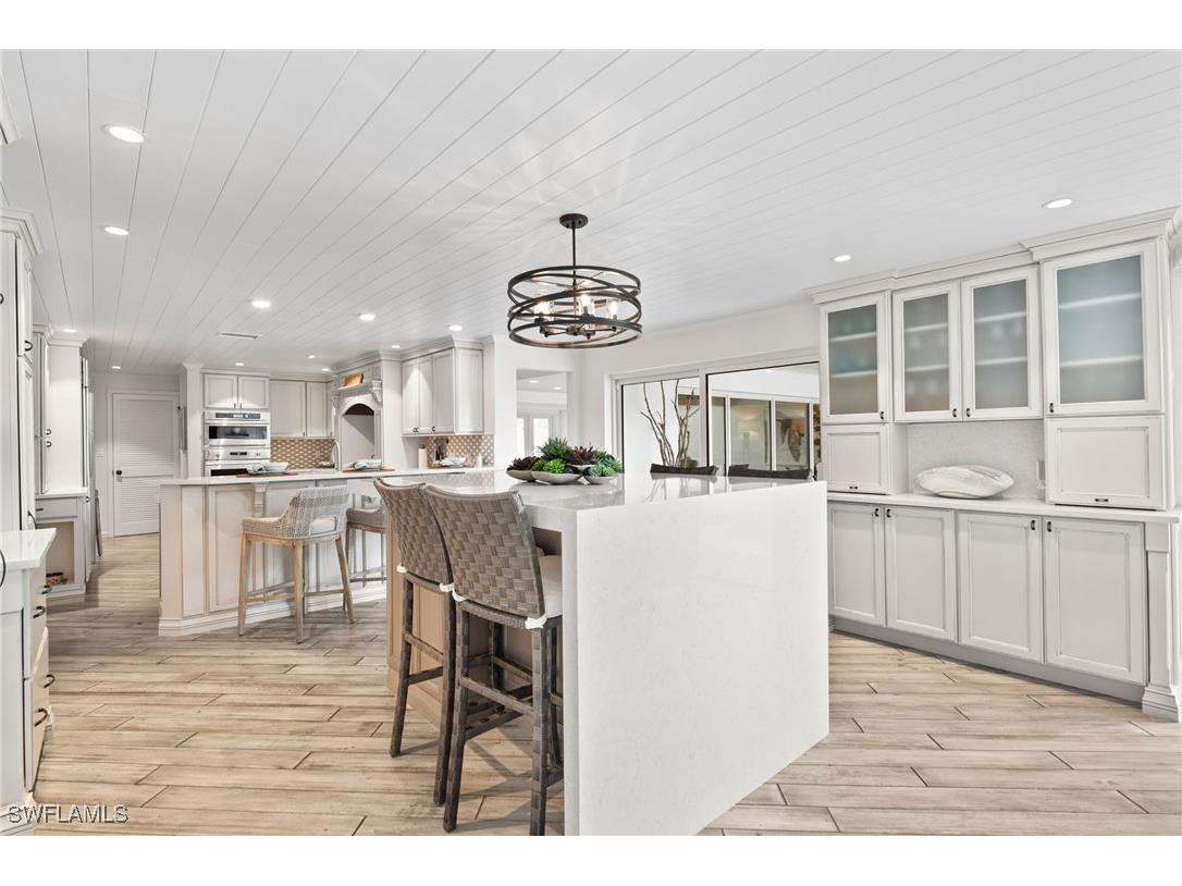 3737 Crayton Road Naples FL 34103 225077081 image9