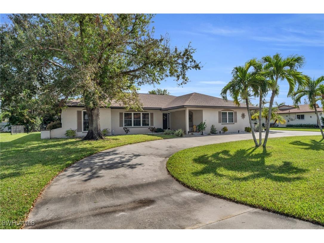 3737 SE 4th Avenue Cape Coral FL 33904 224090411 image1