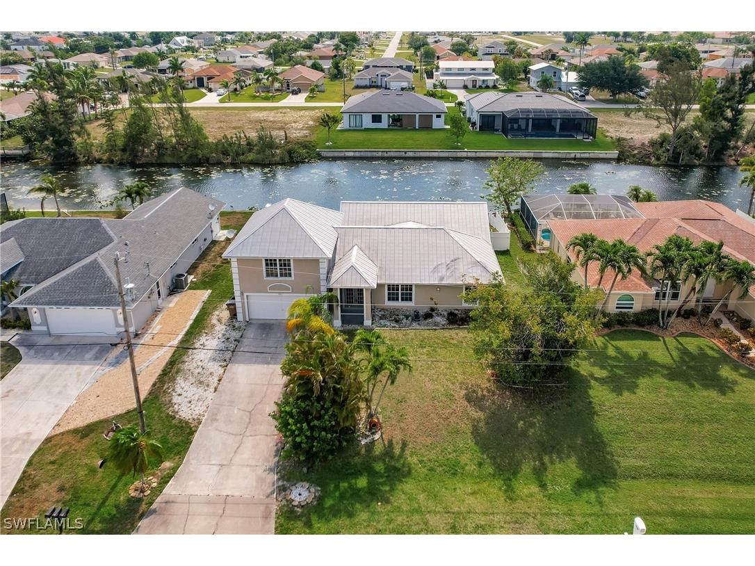 3737 SW 11th Court Cape Coral FL 33914 224044426 image1