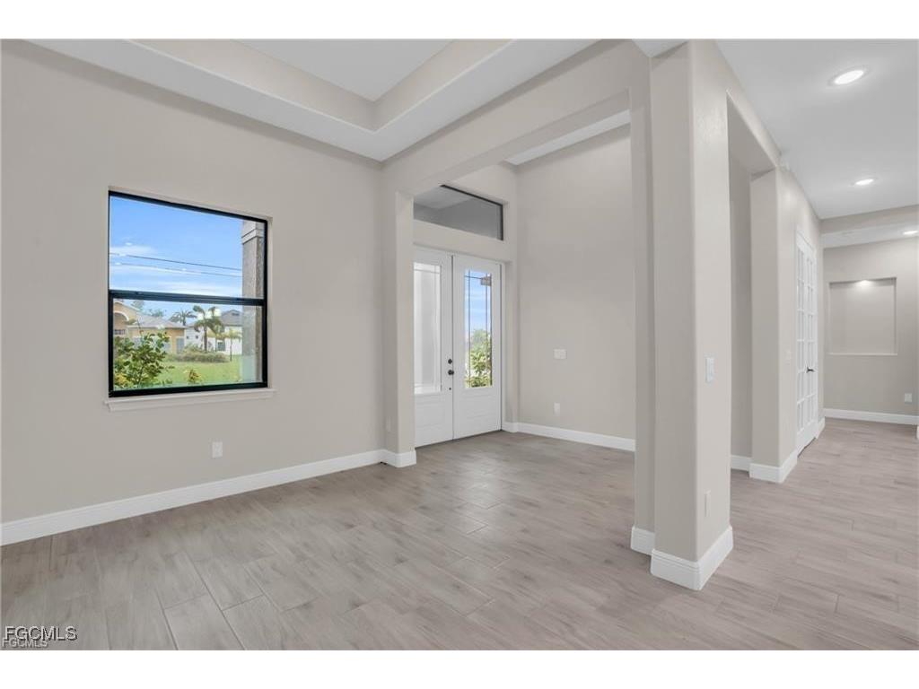 3737 SW 2nd Street Cape Coral FL 33991 2025020917 image5