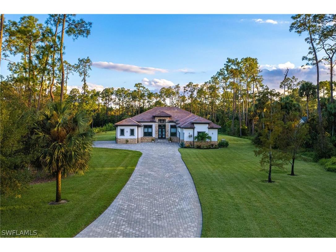 3738 1st Avenue NW Naples FL 34120 222074002 image1