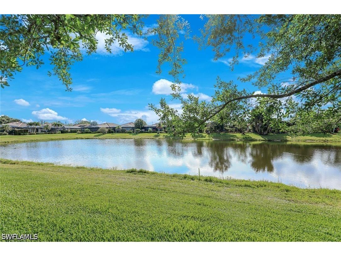 3738 Treasure Cove Circle Naples FL 34114 226019874 image2