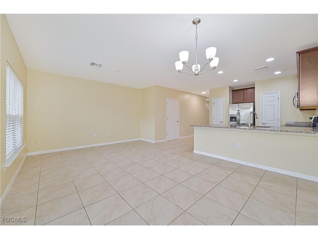 3739 Crofton Court Fort Myers FL 33916 2026003935 image10