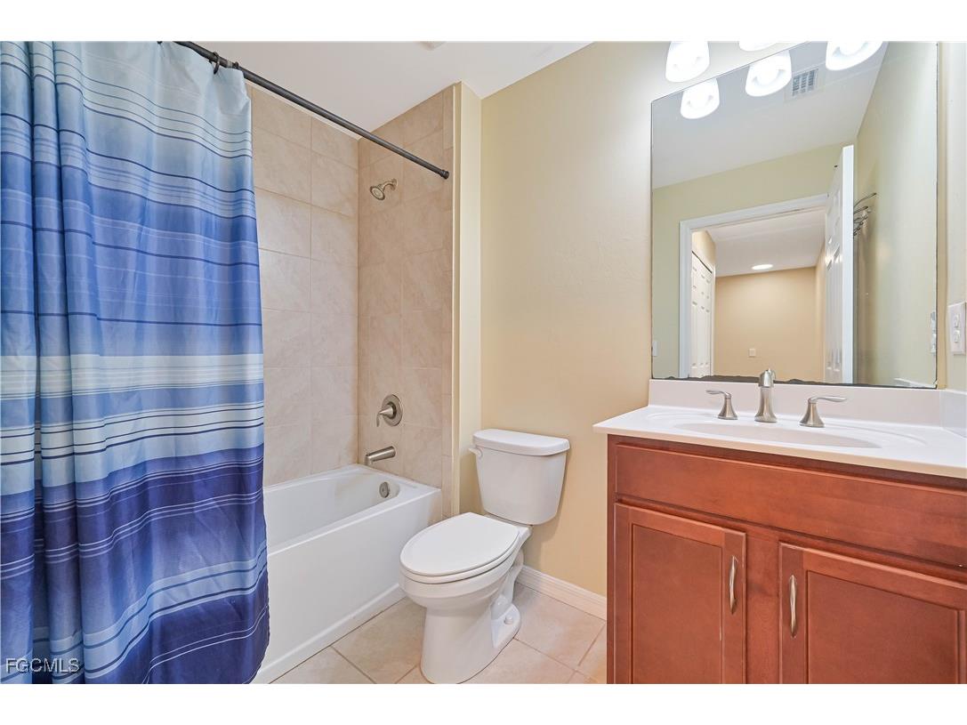 3739 Crofton Court Fort Myers FL 33916 2026003935 image32