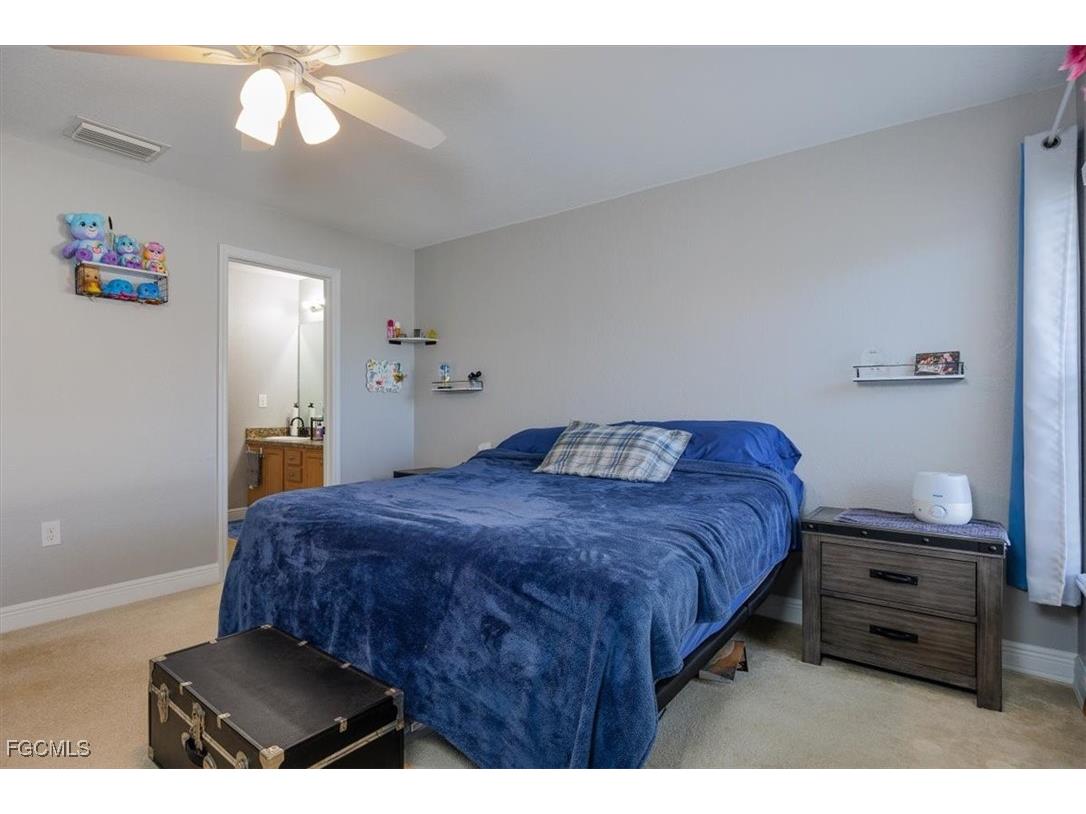 3739 NE 16th Avenue Cape Coral FL 33909 2025018266 image26