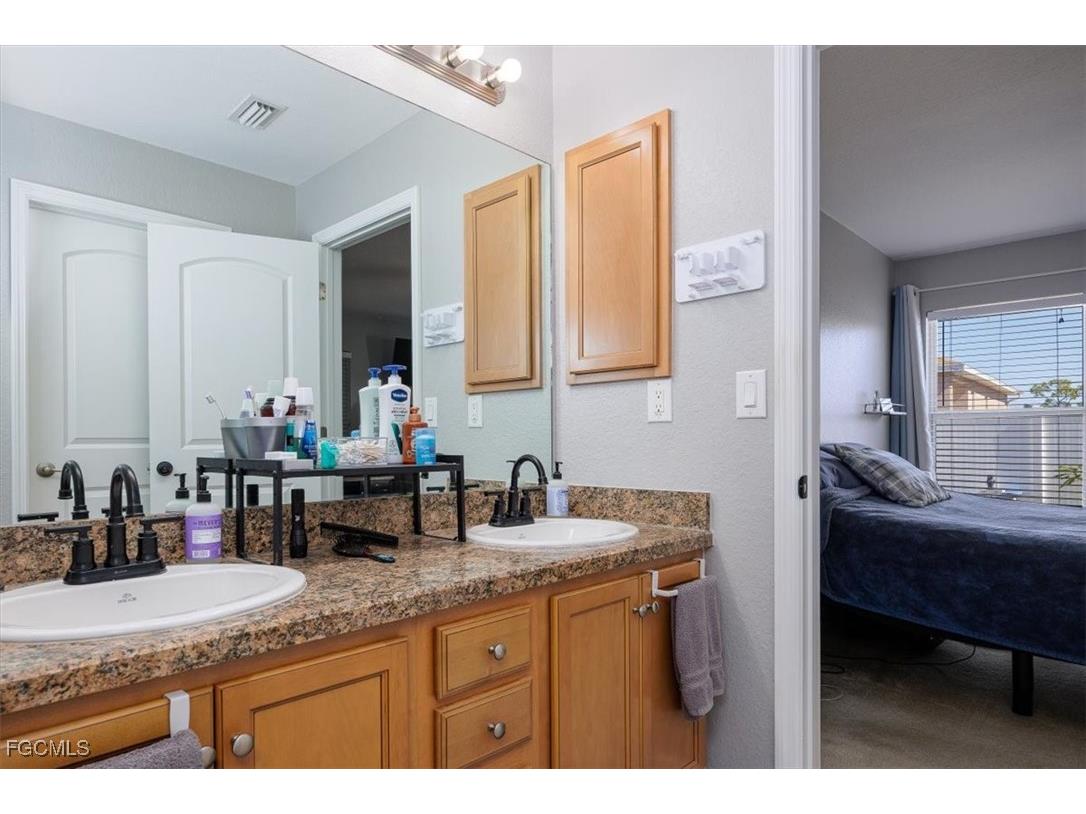 3739 NE 16th Avenue Cape Coral FL 33909 2025018266 image27