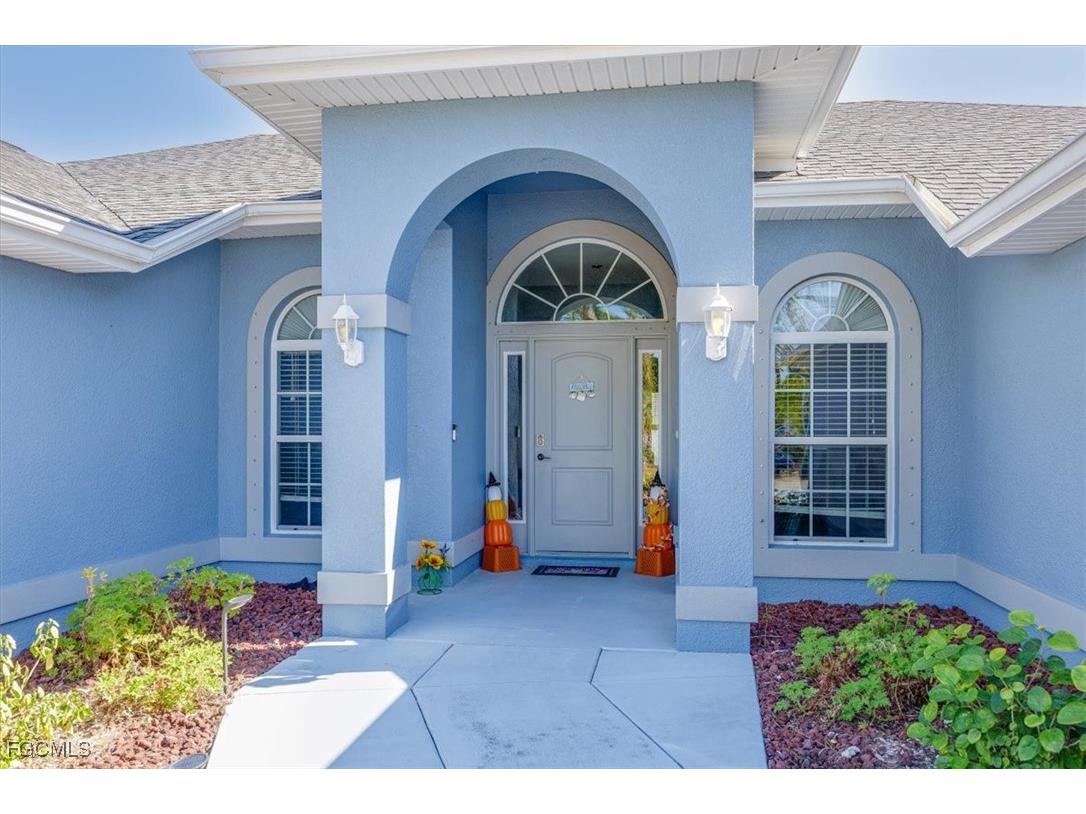 3739 NE 16th Avenue Cape Coral FL 33909 2025018266 image4