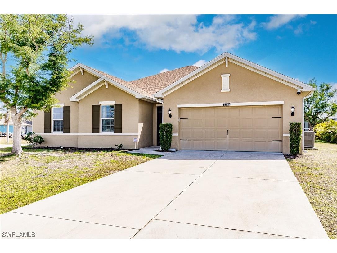 3739 SW 11th Avenue Cape Coral FL 33914 223025717 image1