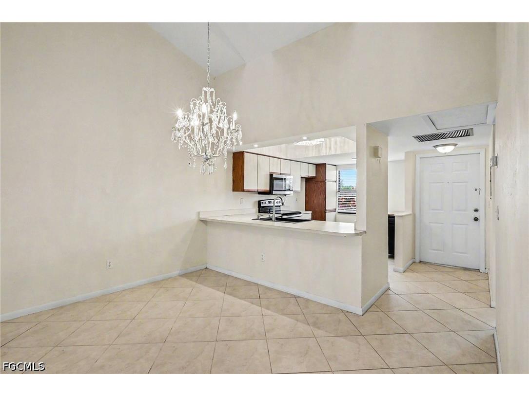 3739 SW 9th Avenue #112 Cape Coral FL 33914 2026018370 image5