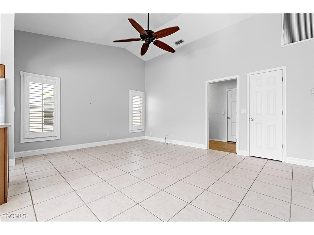 3739 Sabal Springs Boulevard North Fort Myers FL 33917 2025019941 image12