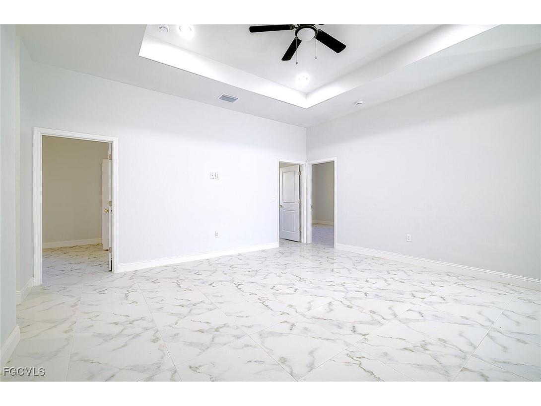 374 Nestle Avenue Lehigh Acres FL 33972 2025026267 image10