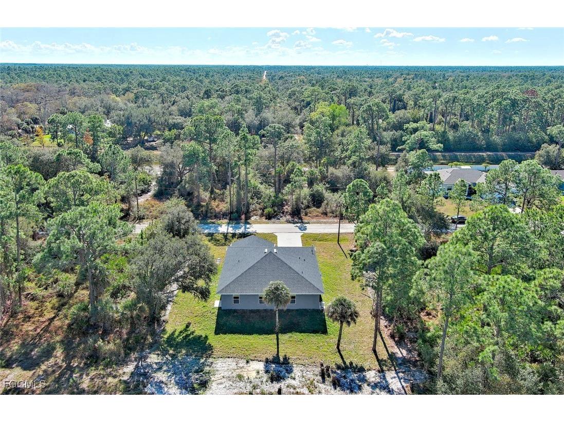 374 Nestle Avenue Lehigh Acres FL 33972 2025026267 image32