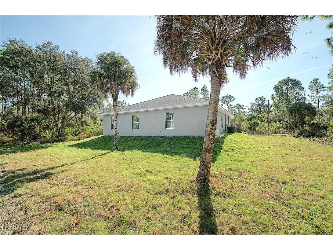 374 Nestle Avenue Lehigh Acres FL 33972 2025026267 image33