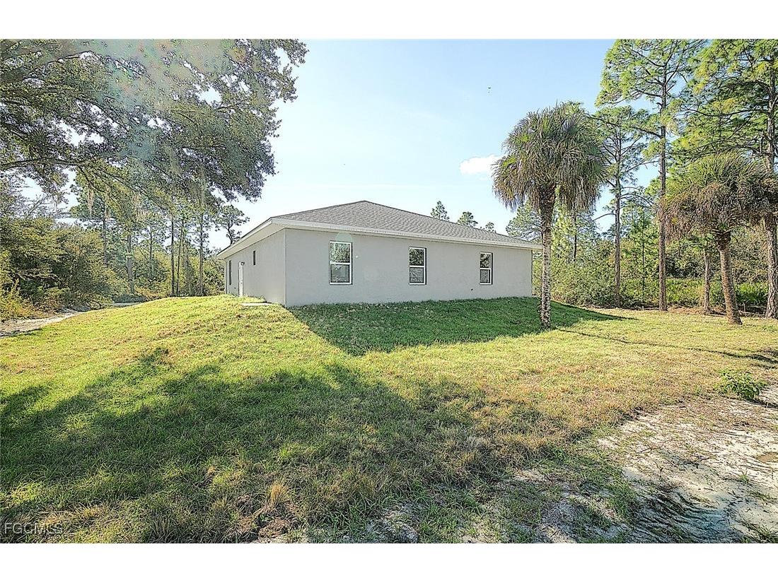 374 Nestle Avenue Lehigh Acres FL 33972 2025026267 image35