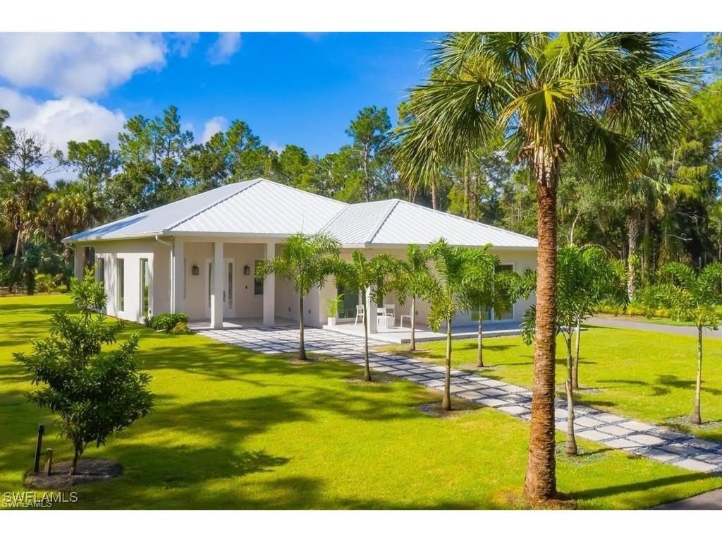3740 3rd Avenue SW Naples FL 34117 225083972 image1