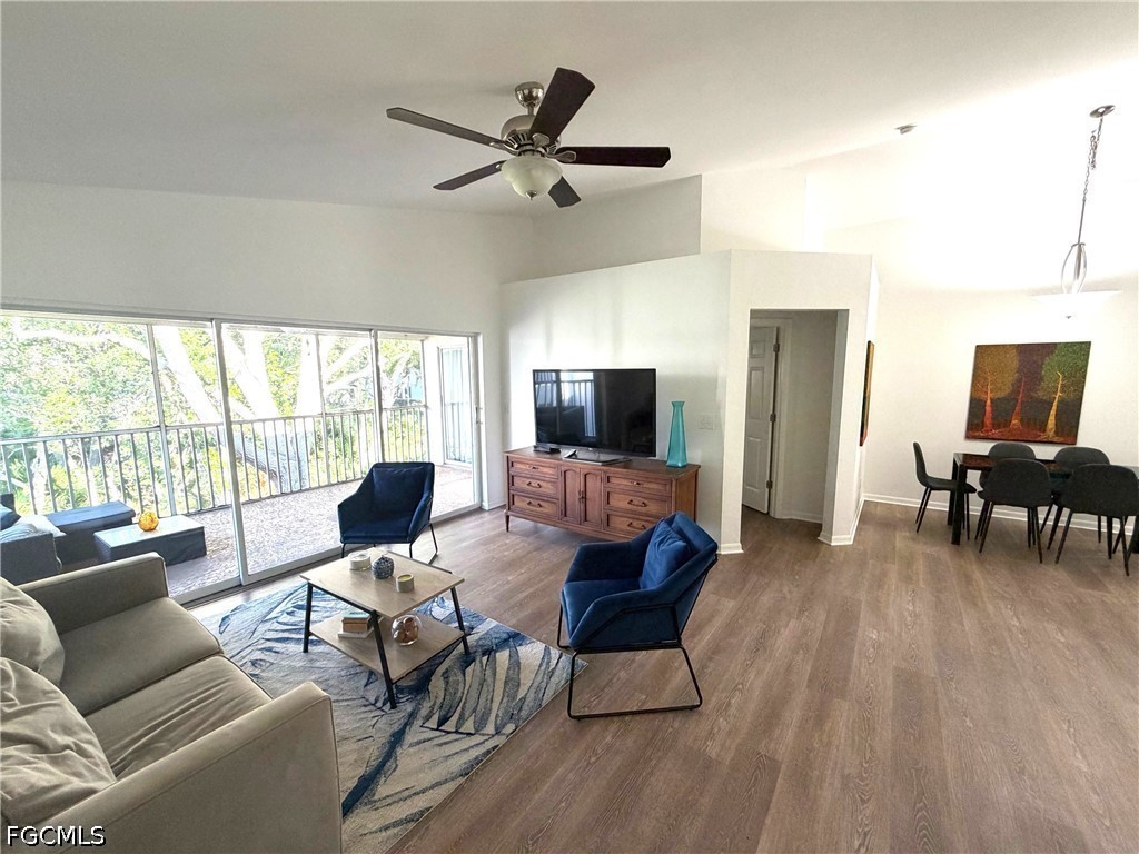 3740 Fieldstone Boulevard #104 Naples FL 34109 2026018192 image2