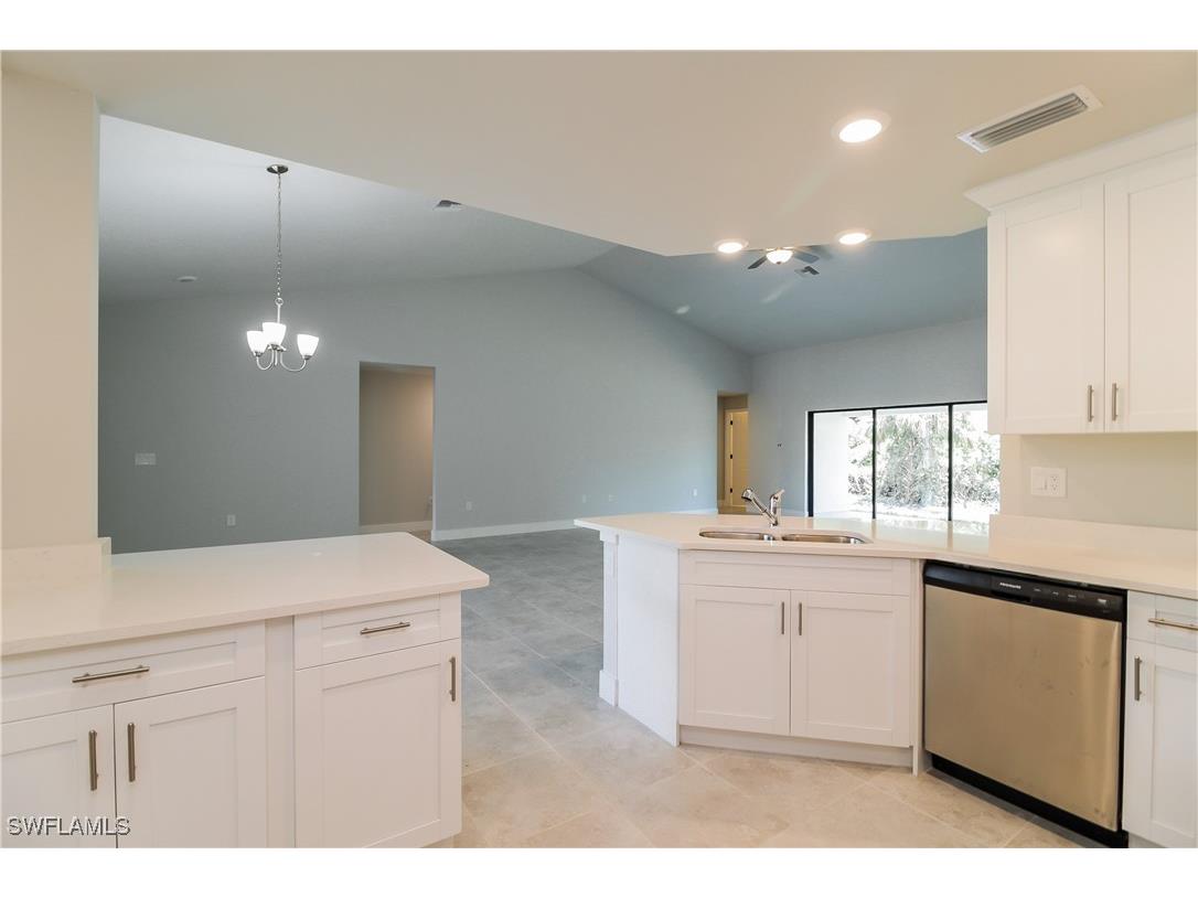 3741 Kittyhawk Drive Fort Myers FL 33905 225084123 image4