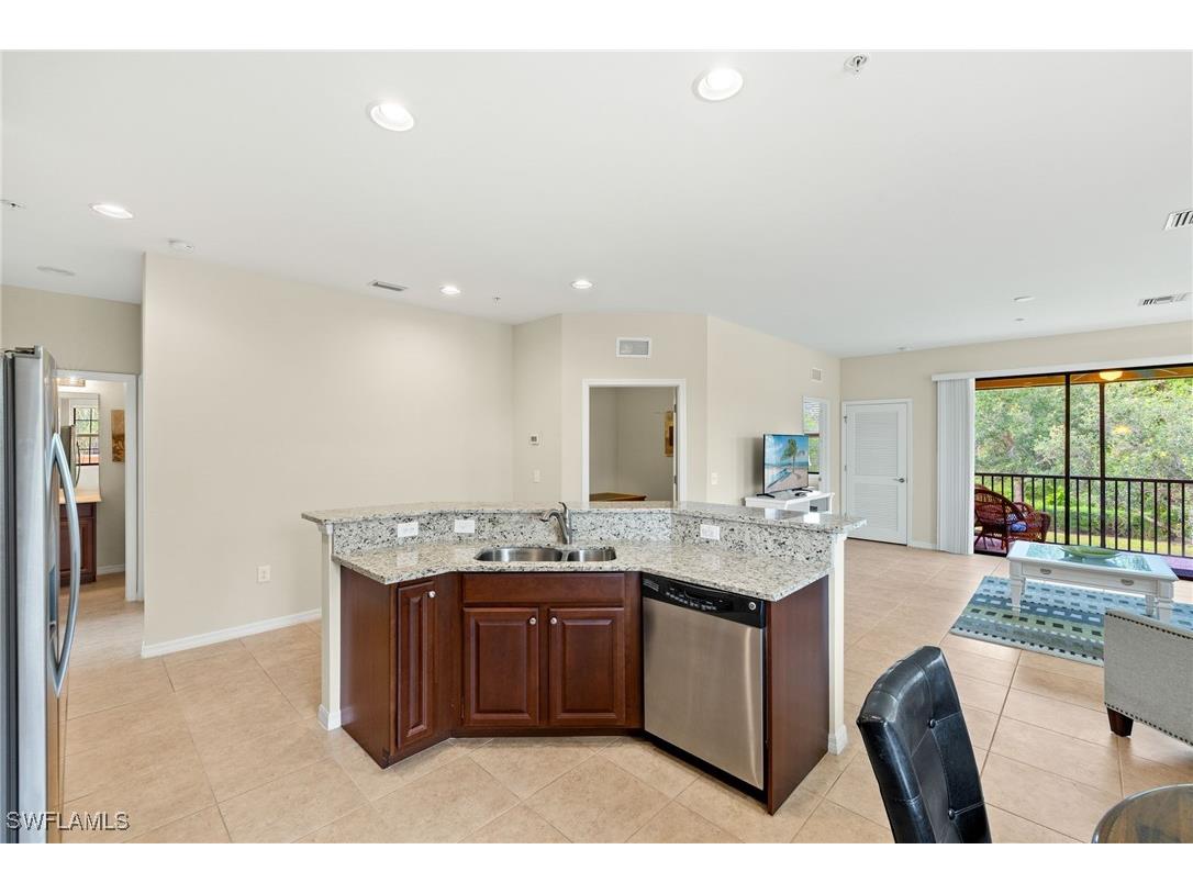 3742 Pino Vista Way #4 Estero FL 33928 225078670 image15