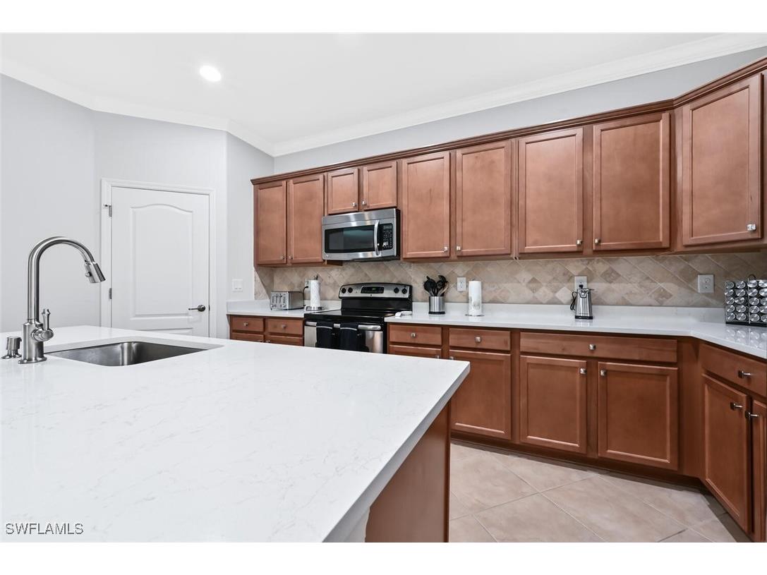 3742 Treasure Cove Circle Naples FL 34114 225071901 image10