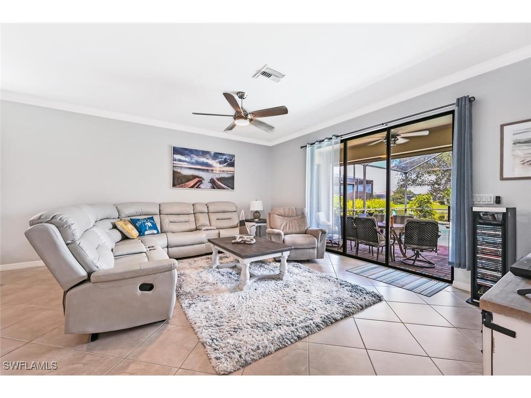 3742 Treasure Cove Circle Naples FL 34114 225071901 image4