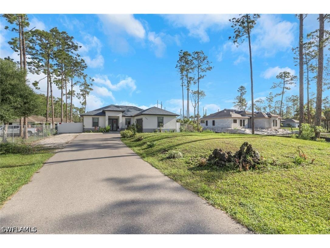 3743 16th Avenue SE Naples FL 34117 226016456 image2