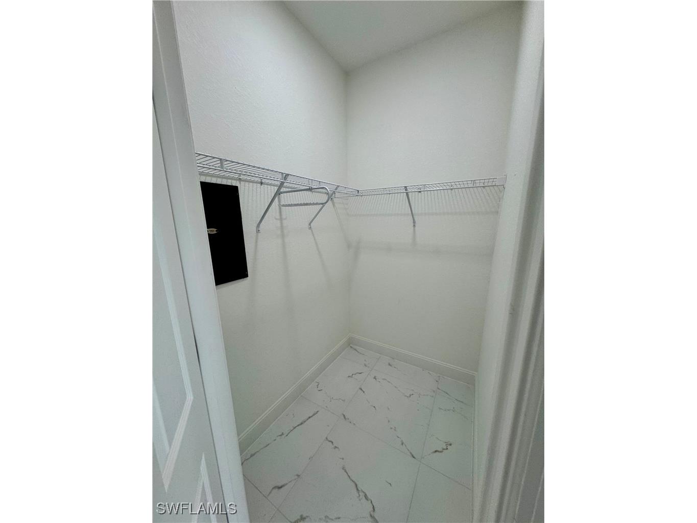 3743 Kenyon Street Fort Myers FL 33905 226002261 image11