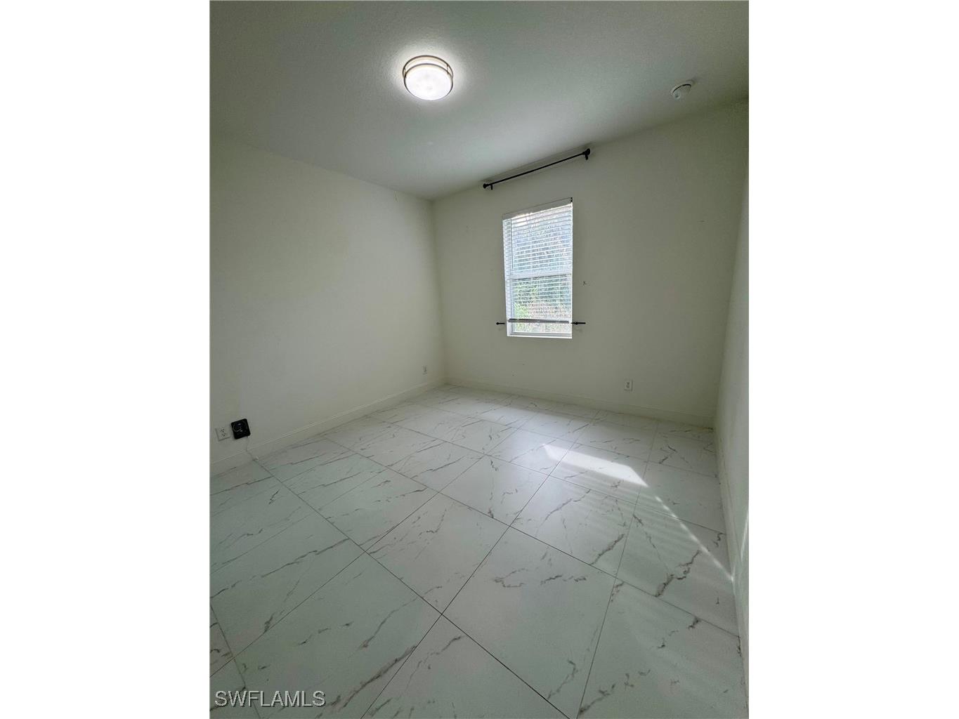 3743 Kenyon Street Fort Myers FL 33905 226002261 image13