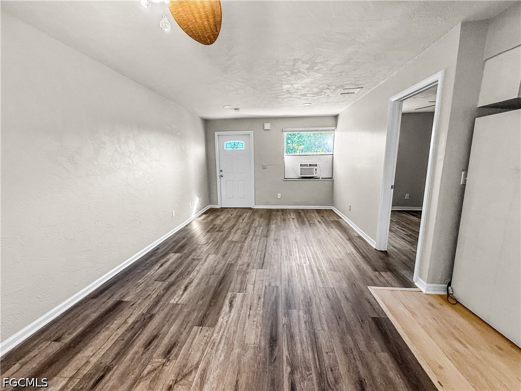 3744 Estelle Avenue Fort Myers FL 33916 2026018667 image9