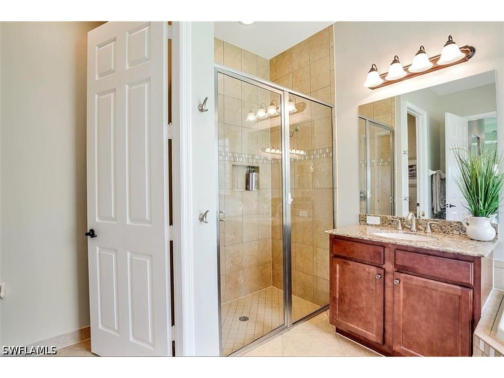 3745 Pleasant Springs Drive Naples FL 34119 226021963 image17